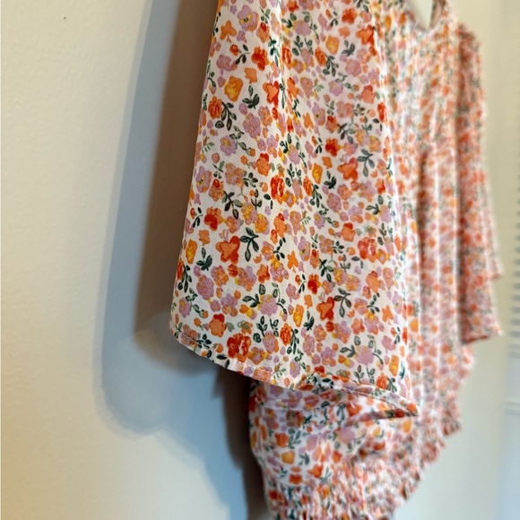 Lush •‎ Cropped Orange Floral Tie Waist with Button Front V Neck Sz Sm Summer - Picture 8 of 10